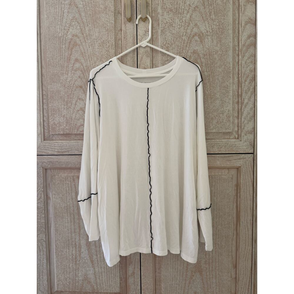 Ava & Viv White Long Sleeve Top with Black Contrast Stitching